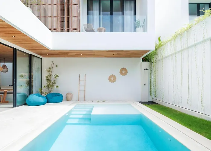 Loona Palm By Finder *